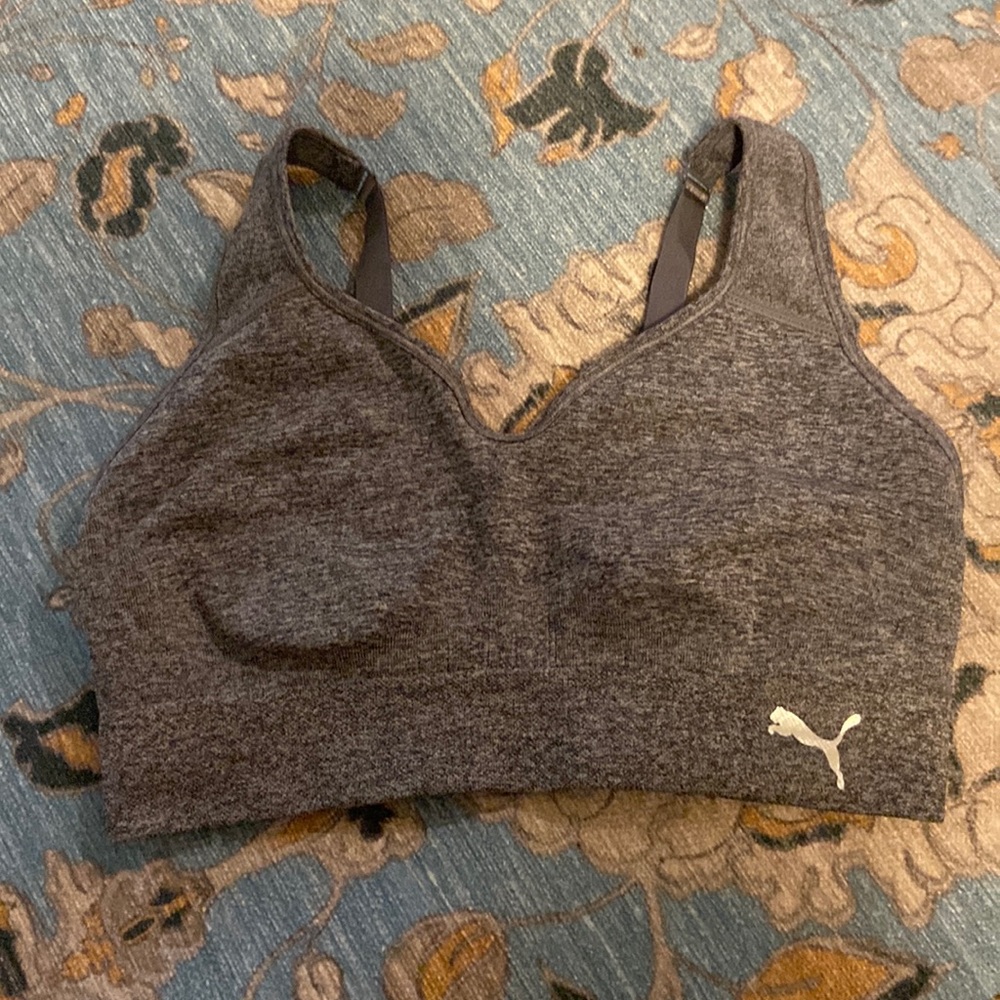 Puma size medium perfect condition sports bra